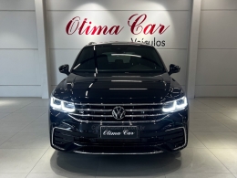 VOLKSWAGEN - TIGUAN - 2023/2024 - Preta - R$ 255.900,00