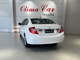 HONDA - CIVIC - 2013/2014 - Branca - R$ 79.990,00