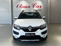 RENAULT - SANDERO - 2016/2017 - Branca - R$ 59.900,00