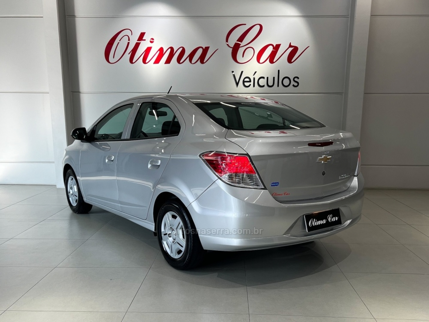 CHEVROLET - PRISMA - 2016/2017 - Prata - R$ 49.990,00