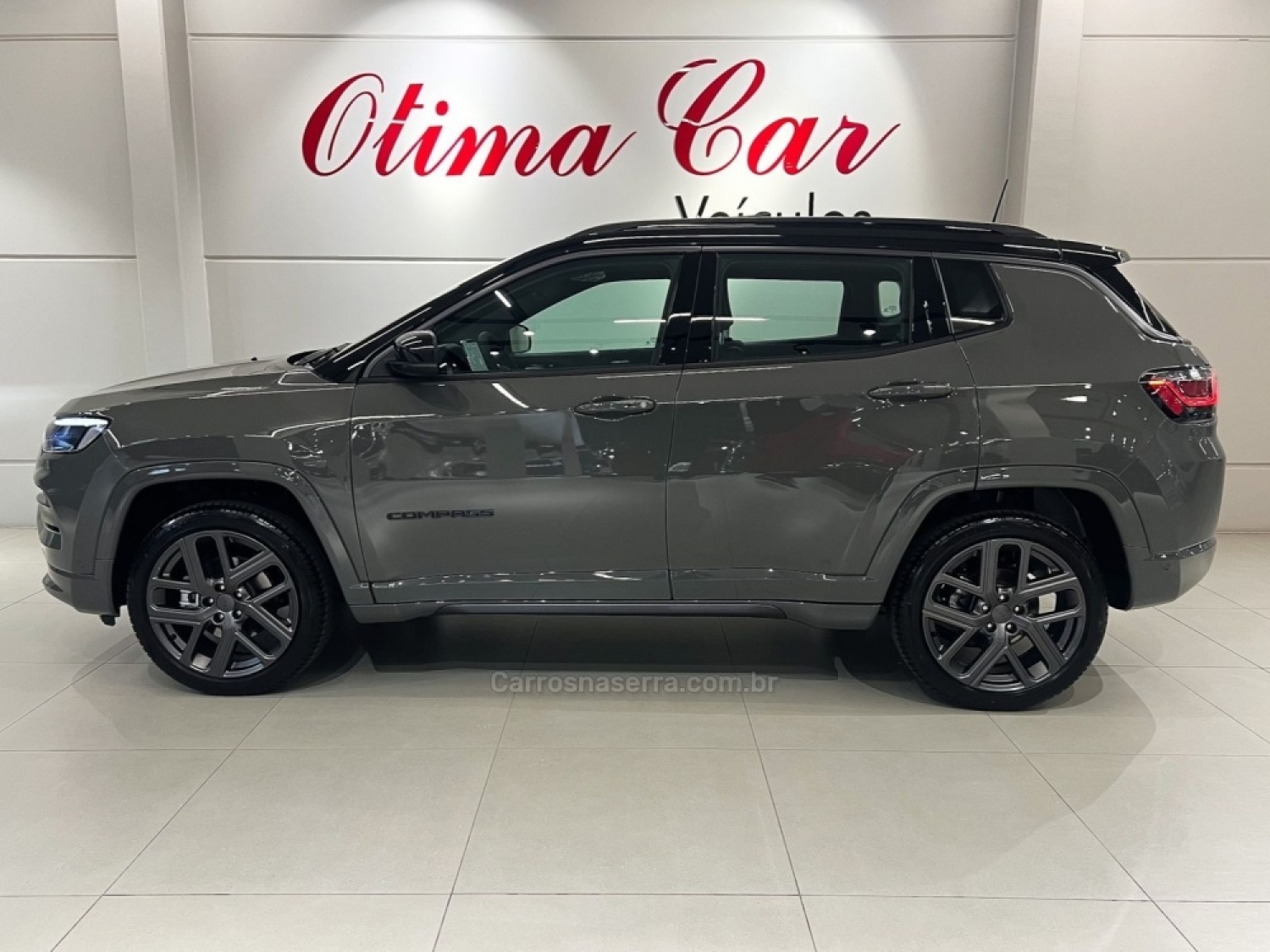 JEEP - COMPASS - 2023/2023 - Cinza - R$ 188.900,00