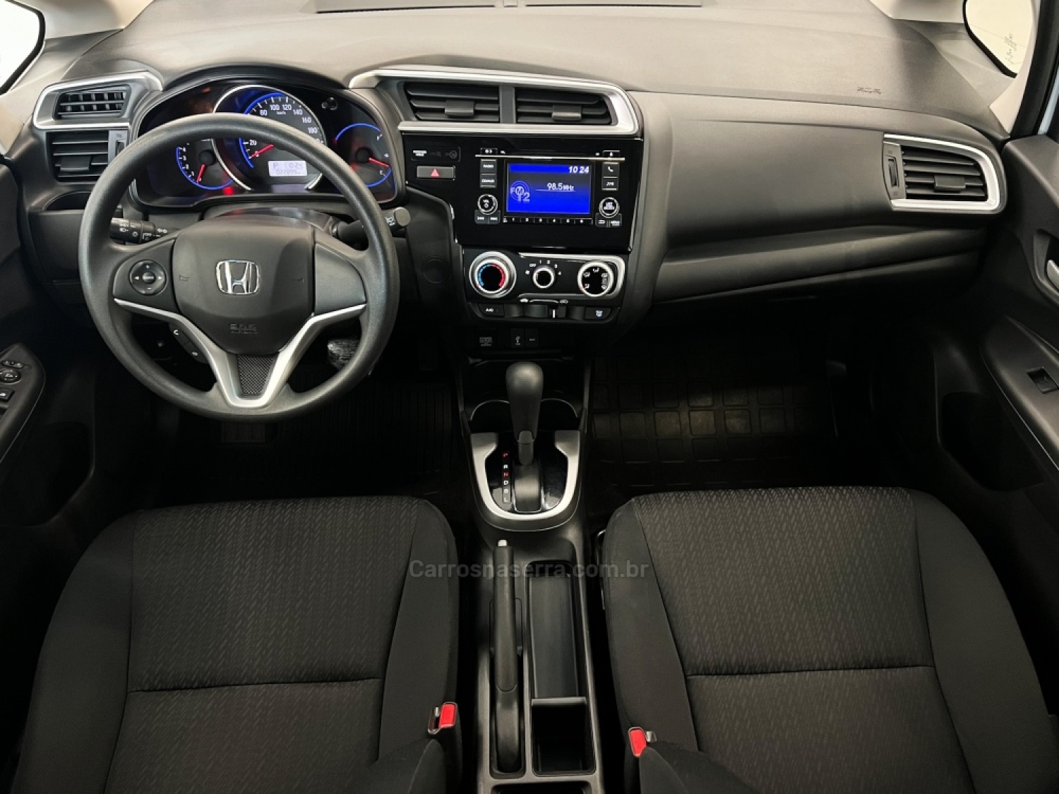 HONDA - FIT - 2019/2020 - Branca - R$ 93.990,00