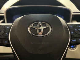 TOYOTA - COROLLA - 2021/2022 - Preta - R$ 143.900,00