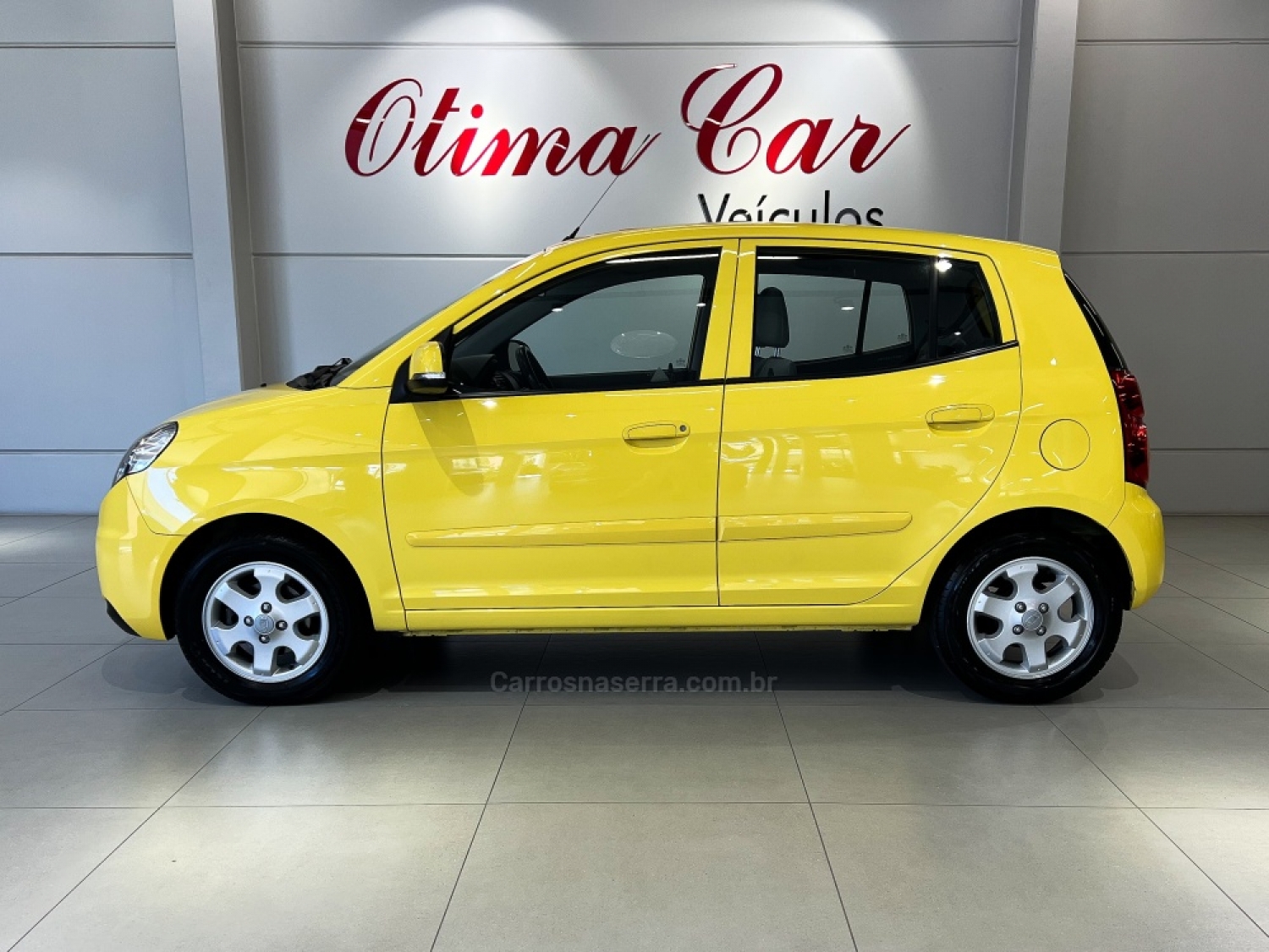 KIA MOTORS - PICANTO - 2010/2010 - Amarela - R$ 31.990,00