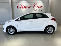 HYUNDAI - HB20 - 2013/2014 - Branca - R$ 64.990,00