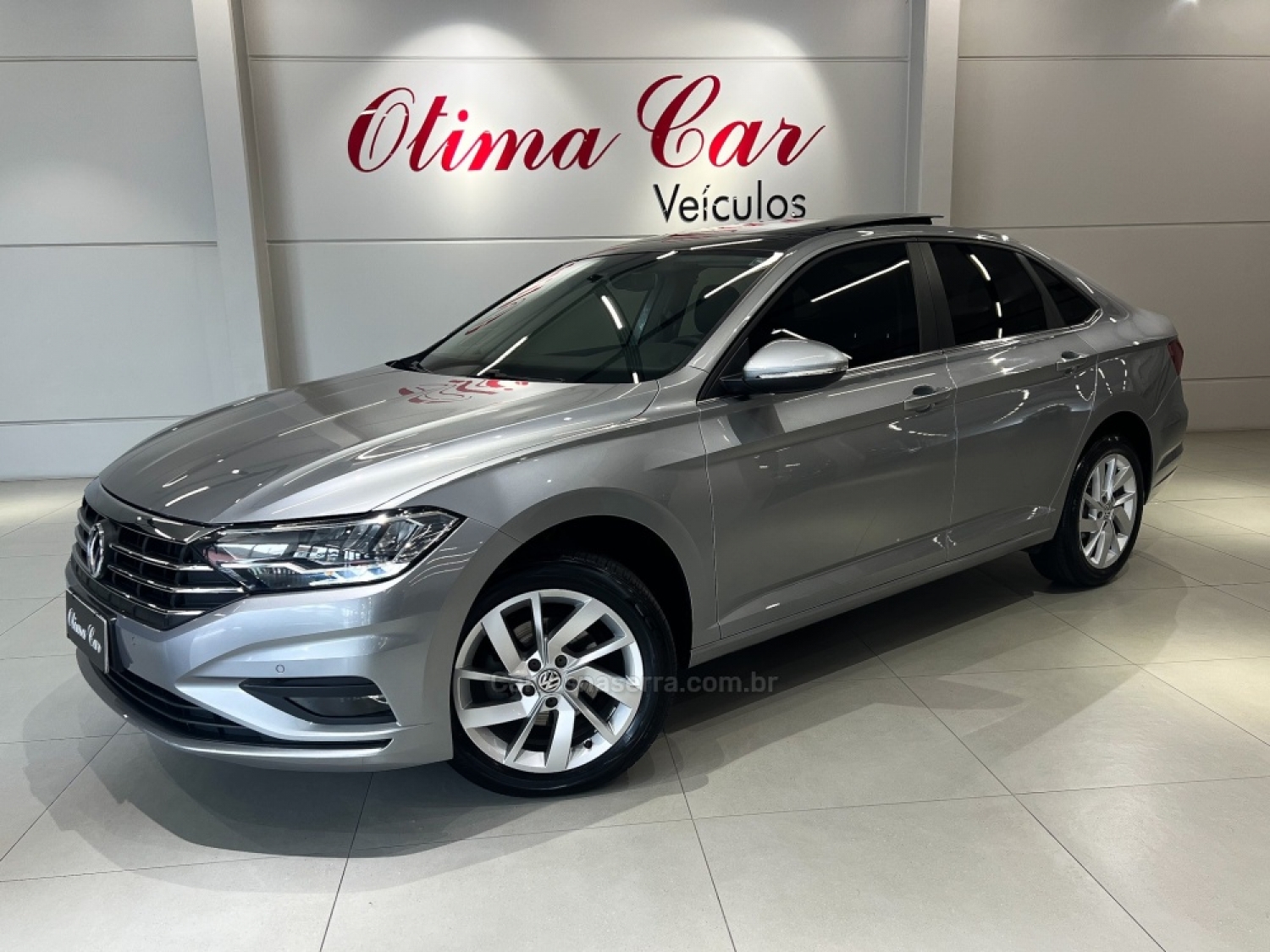 VOLKSWAGEN - JETTA - 2020/2020 - Prata - R$ 129.900,00