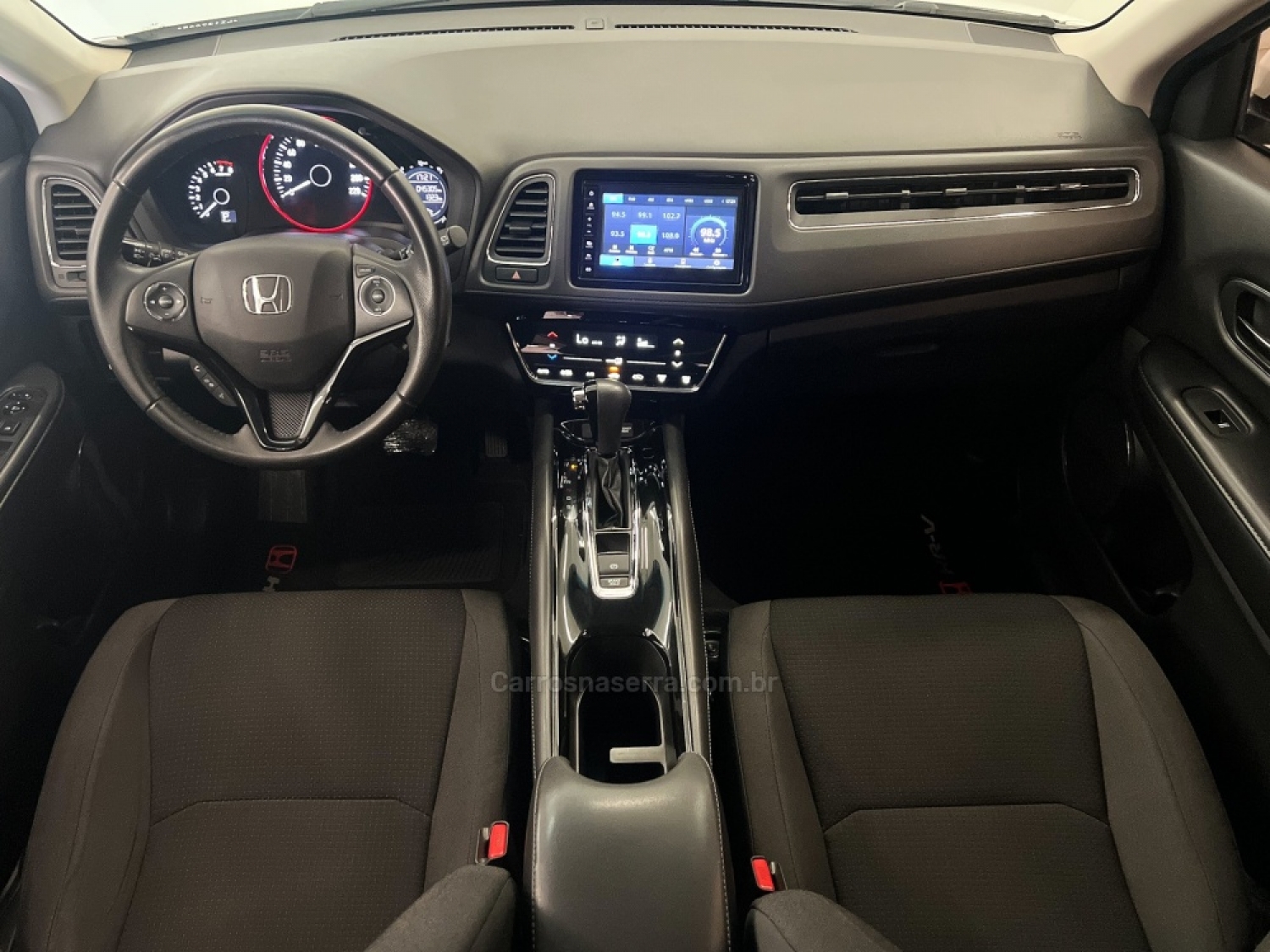 HONDA - HR-V - 2019/2020 - Branca - R$ 121.990,00