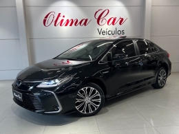 TOYOTA - COROLLA - 2021/2022 - Preta - R$ 143.900,00