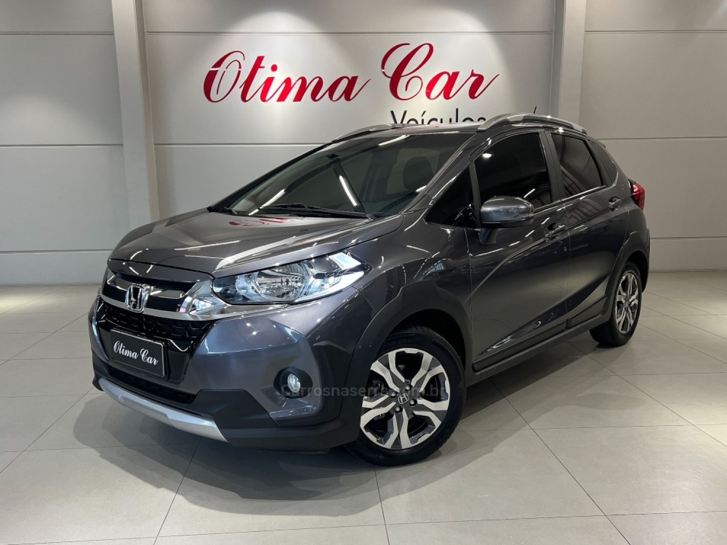 HONDA - WRV - 2017/2018 - Cinza - R$ 89.990,00