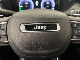 JEEP - COMPASS - 2022/2023 - Branca - R$ 179.900,00