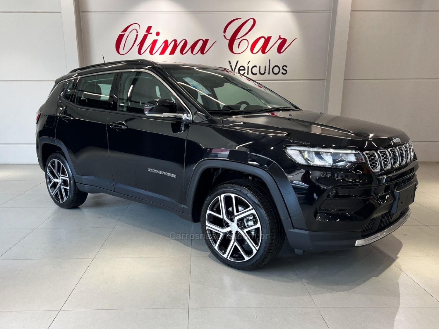 JEEP - COMPASS - 2024/2025 - Preta - R$ 229.990,00