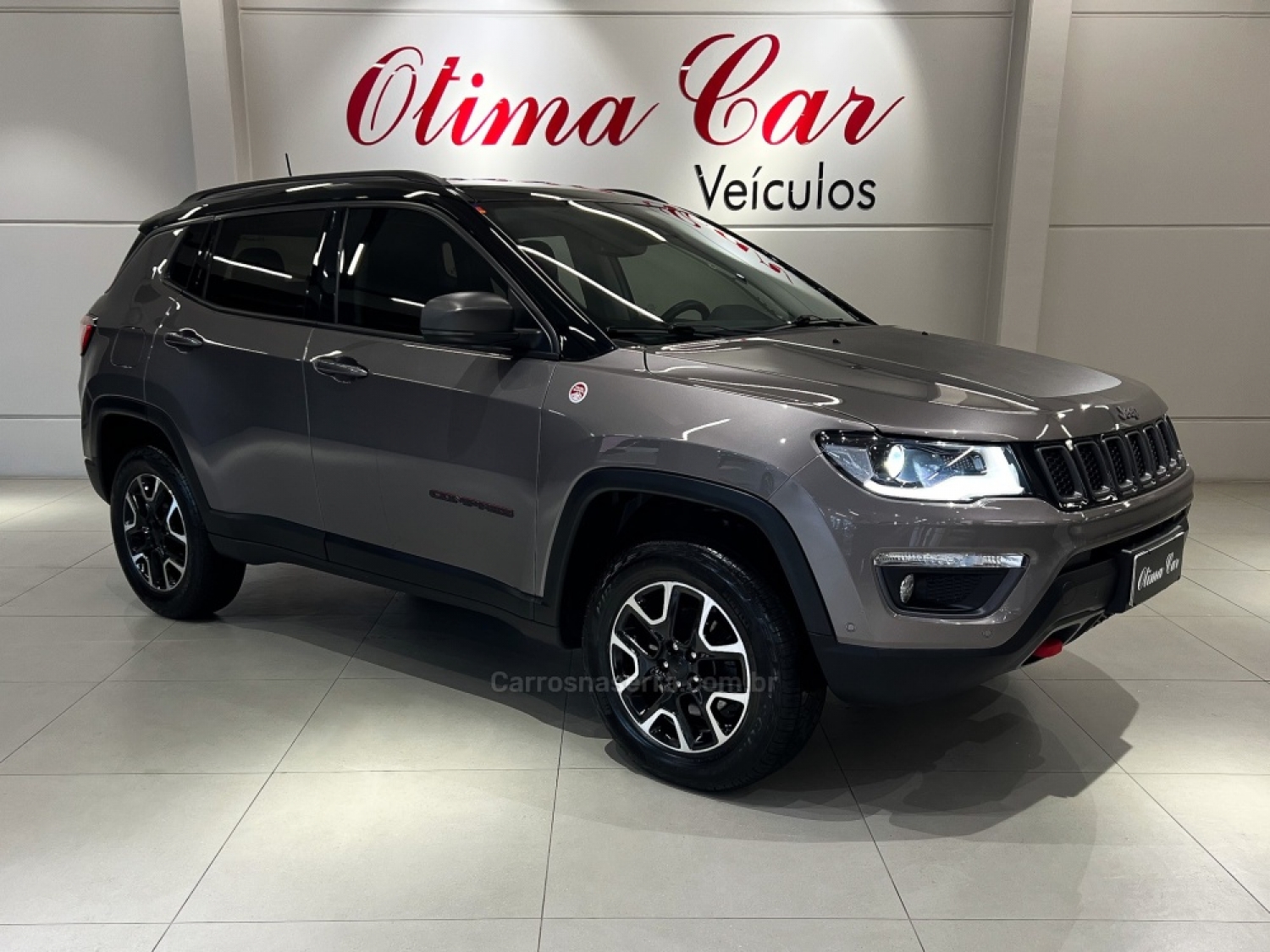 JEEP - COMPASS - 2018/2019 - Cinza - R$ 129.900,00