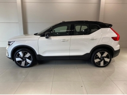 VOLVO - XC 40 - 2024/2024 - Branca - R$ 349.950,00