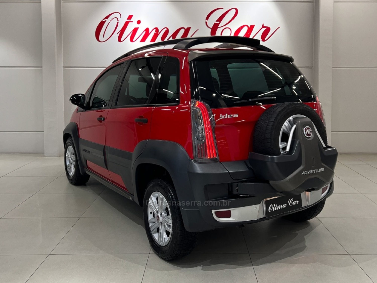 FIAT - IDEA - 2011/2012 - Vermelha - R$ 39.900,00