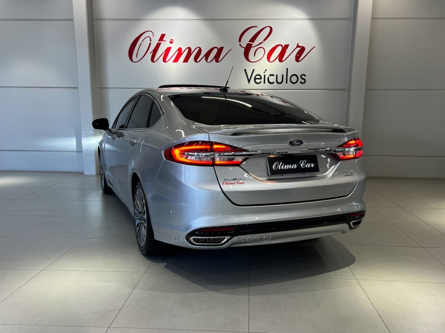 FORD - FUSION - 2018/2018 - Prata - R$ 109.990,00