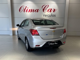 CHEVROLET - PRISMA - 2017/2018 - Prata - R$ 69.990,00